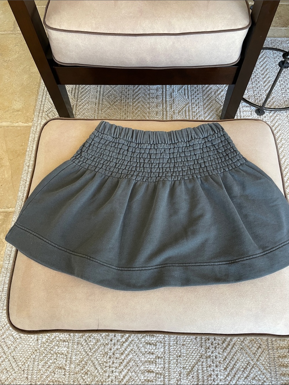 Aerie Women’s Smocked Waist Dark Gray Mini Skirt